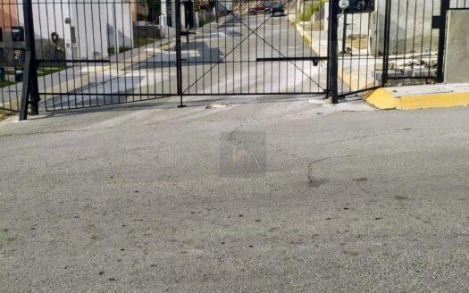 Casa en Venta en Priv. Valle de Estrellas