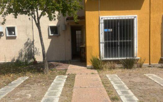 Casa de 2 niveles en Hacienda Margaritas